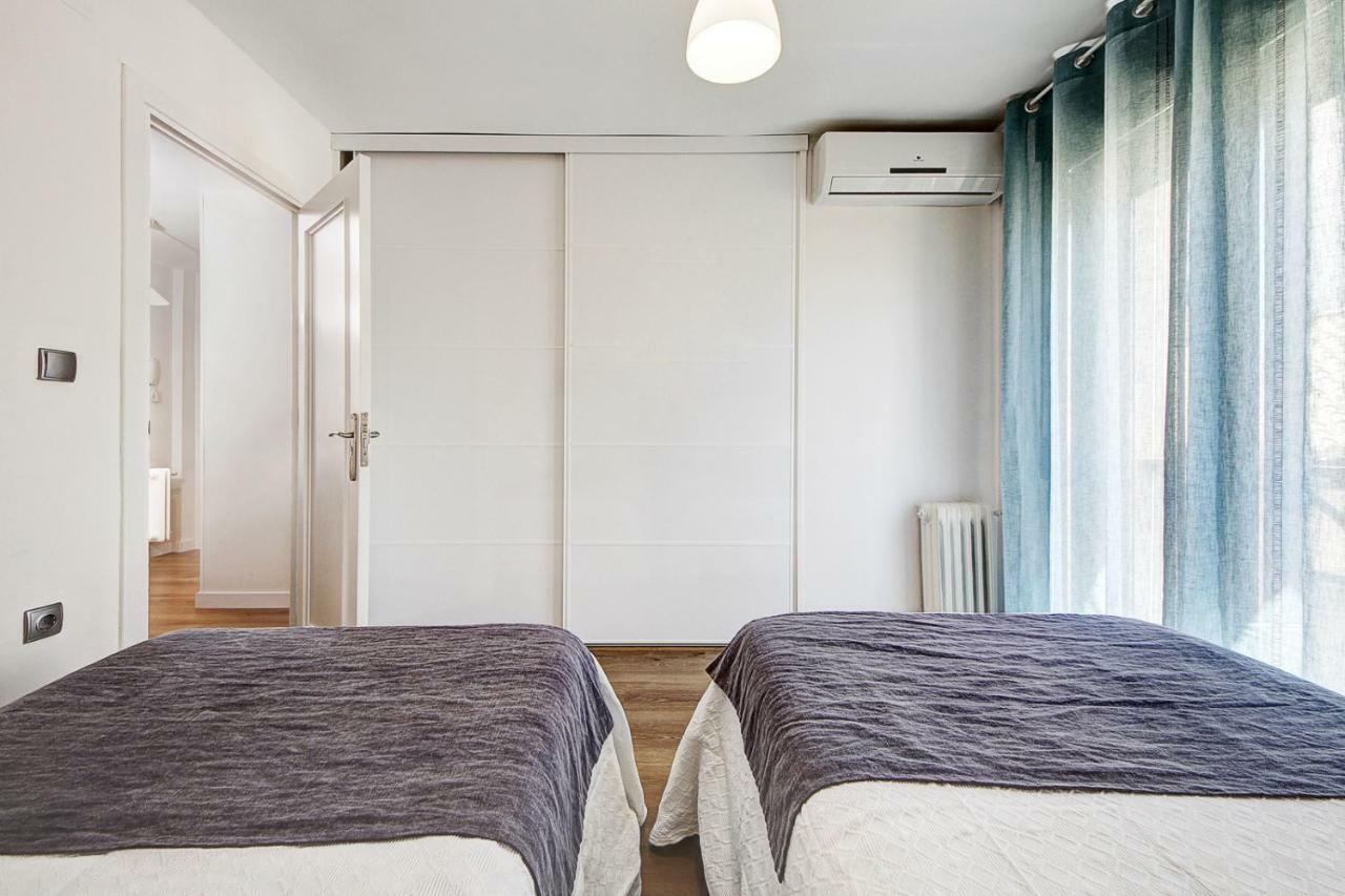 Catedral Lujo Parking Gratis Apartment Granada Luaran gambar